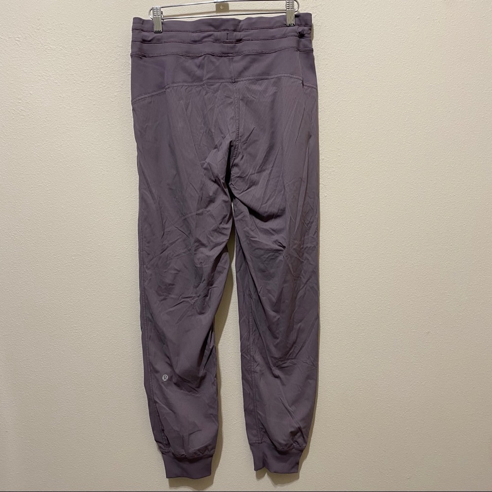 RARE Lululemon Dance Studio Jogger Lunar Rock - Picture 7 of 9